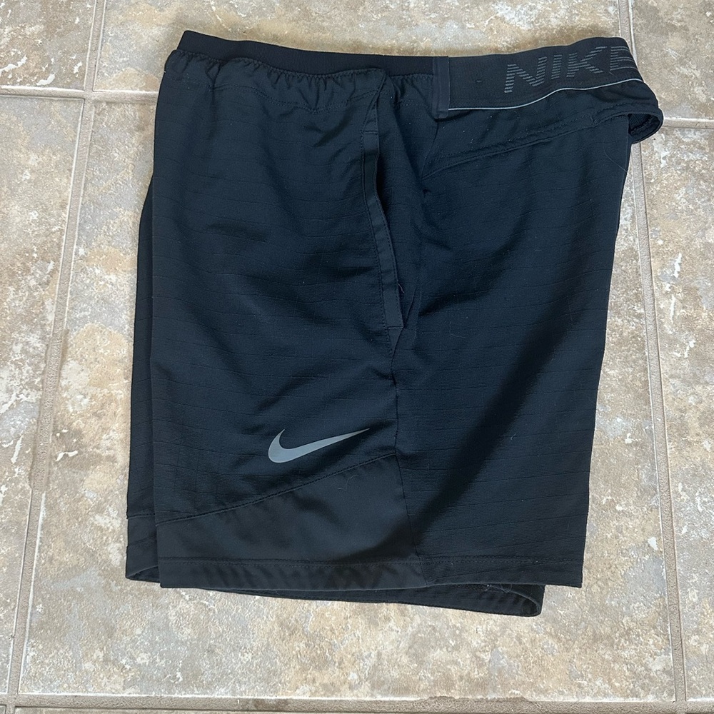 Nike Men's Black Shorts